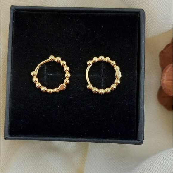 925 Sterling Silver Gold Huggies Earrings - Picture 1 of 8